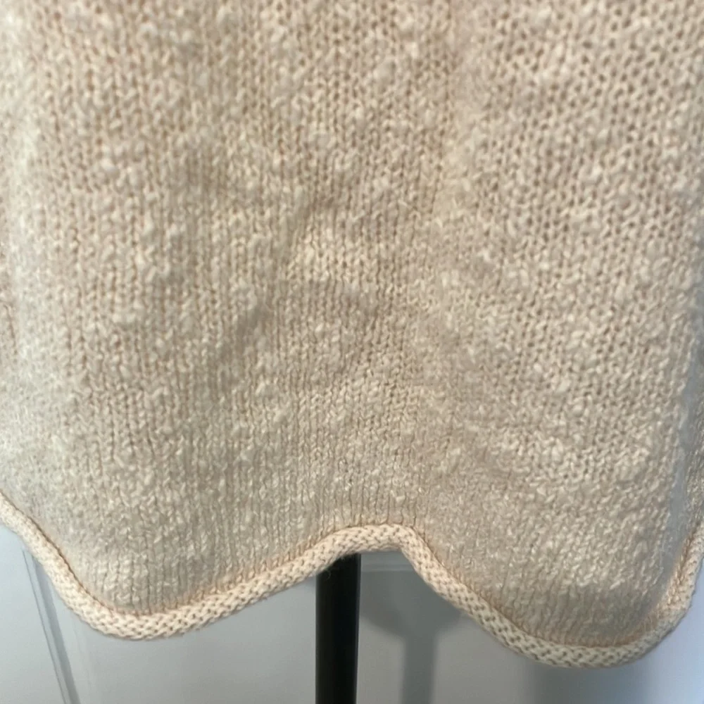 Liz Claiborne ivory short sleeves lightweight sweater for spring NWT 900 - Picture 4 of 7